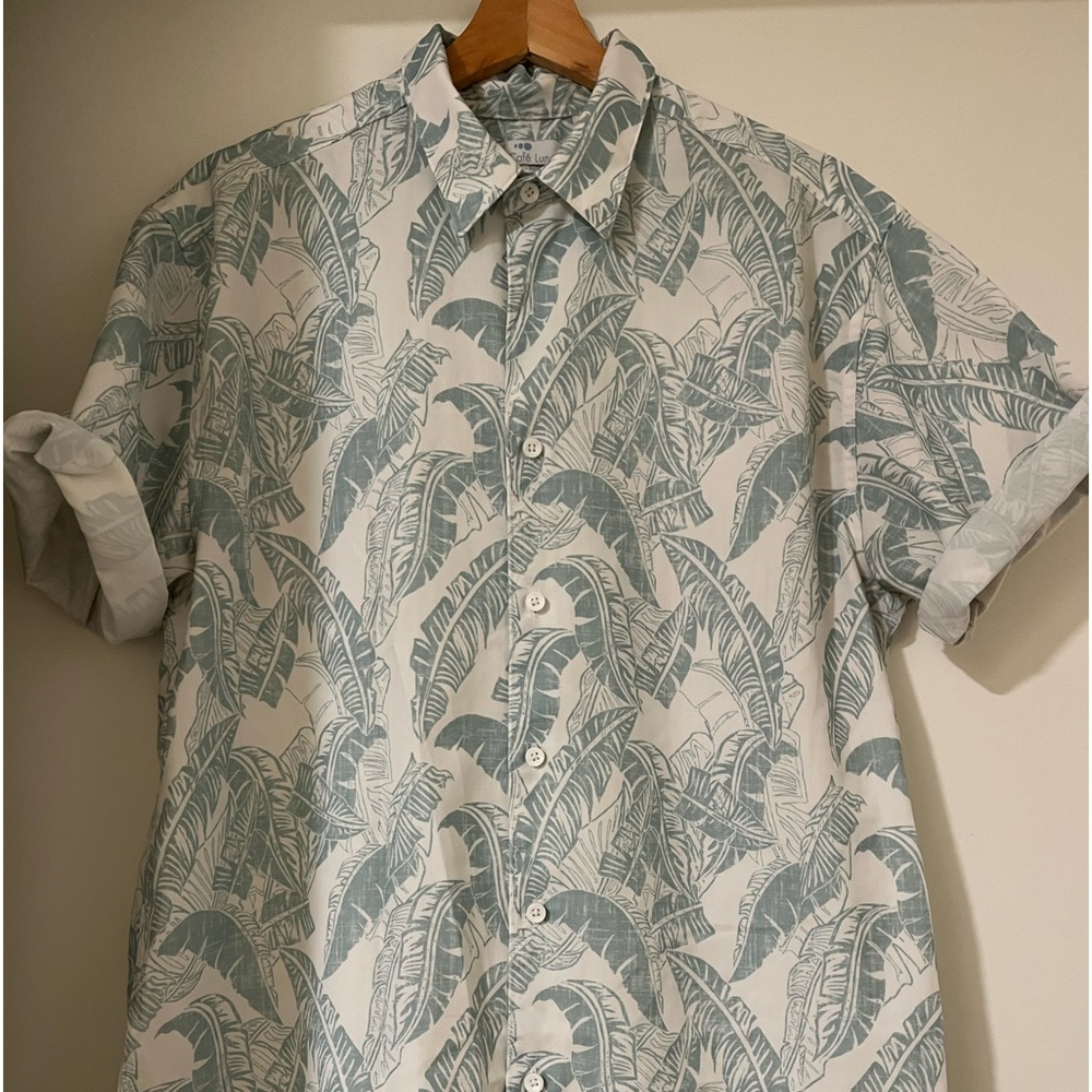 Unisex Wrinkle- Free Button Up